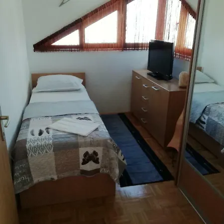 Red Dream * Sarajevo
